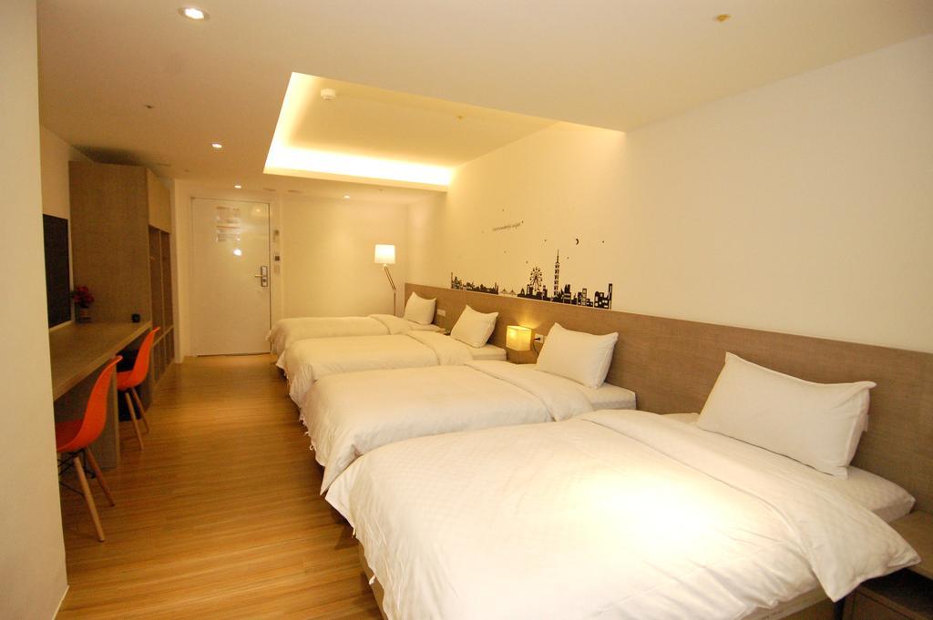 Season 5 Inn Luodong Ruang foto