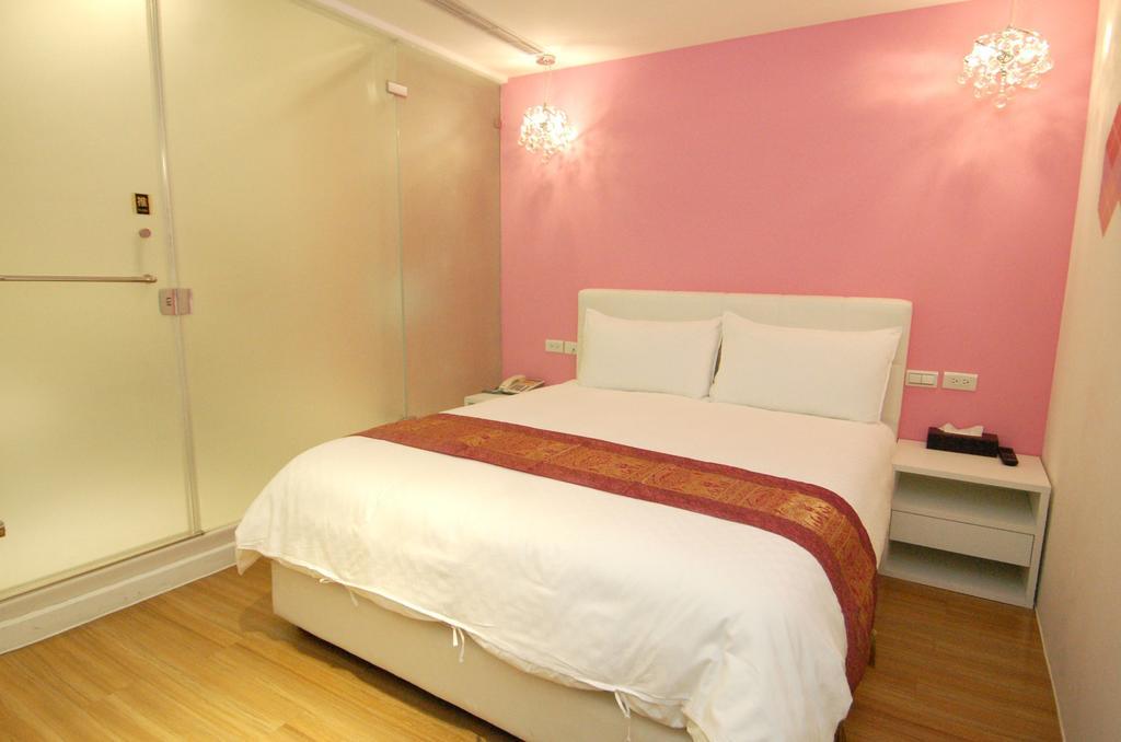 Season 5 Inn Luodong Bagian luar foto
