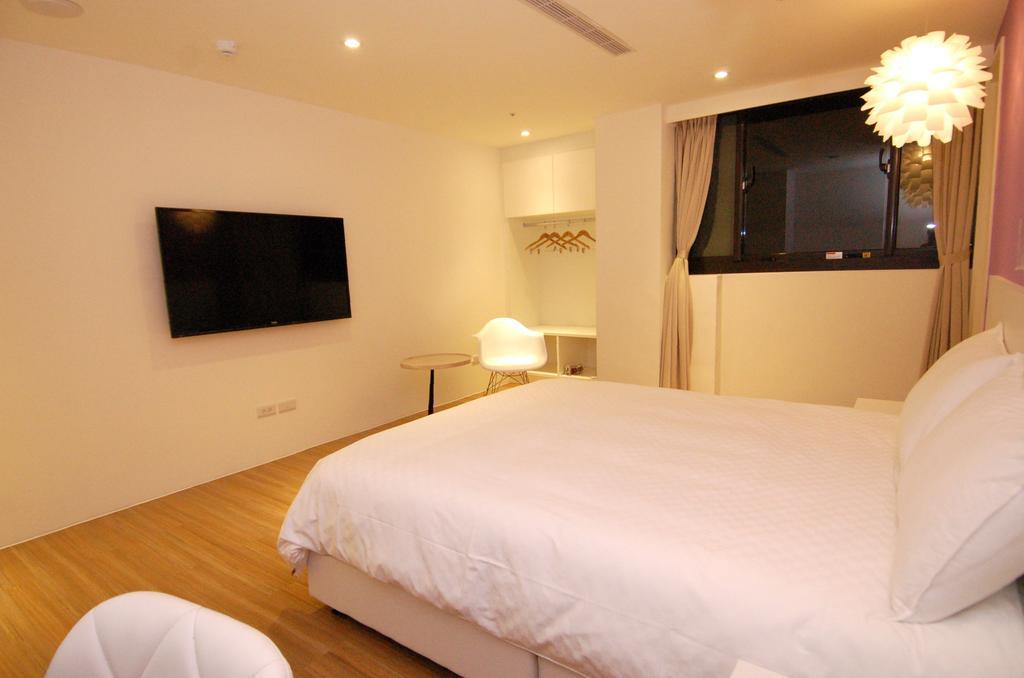 Season 5 Inn Luodong Bagian luar foto
