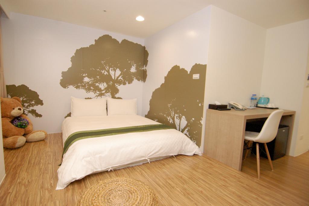 Season 5 Inn Luodong Ruang foto