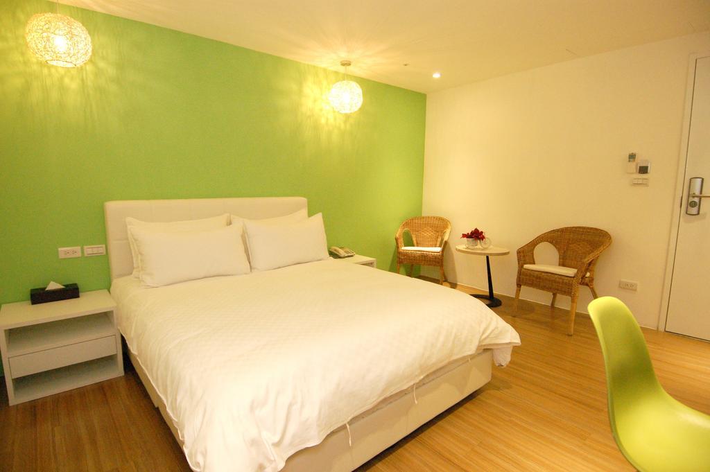 Season 5 Inn Luodong Bagian luar foto
