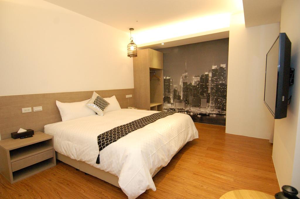 Season 5 Inn Luodong Ruang foto