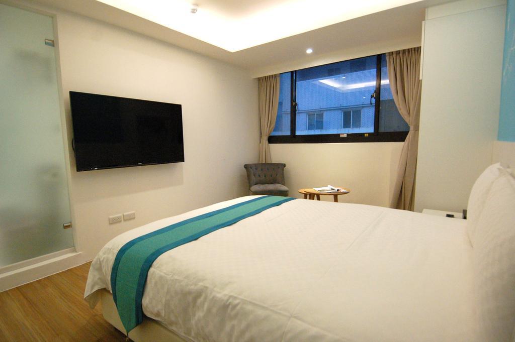Season 5 Inn Luodong Ruang foto