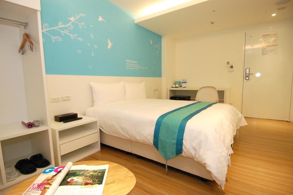 Season 5 Inn Luodong Ruang foto